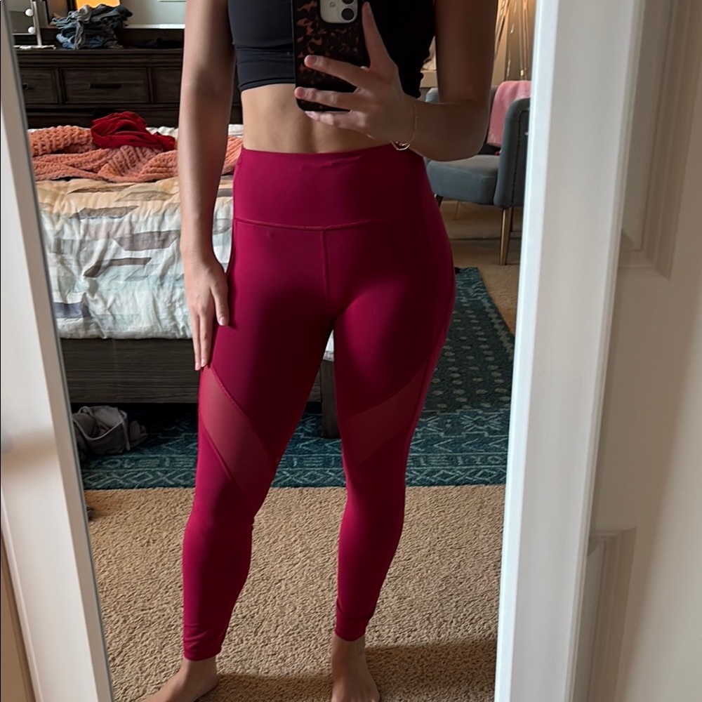 Lululemon X Barry’s Pink Mesh Legging